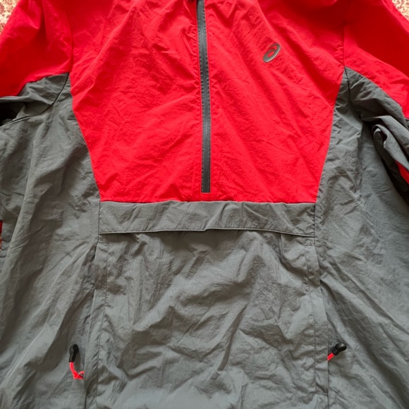 A never used ASICS Running 1/4 Zip Anorak Pullover Mens Medium. - Picture 4 of 6